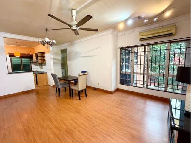 Apartment for sale in Petaling, Damansara Damai