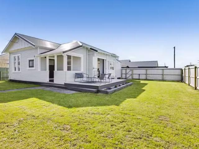 House for sale in Taranaki
