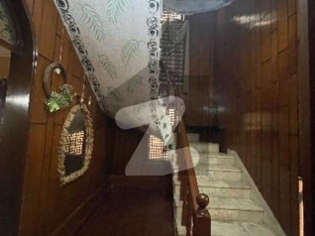 House for rent in Clifton Block 5, کراچی ڈویژن