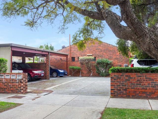 Villa for sale in South Perth, City of South Perth