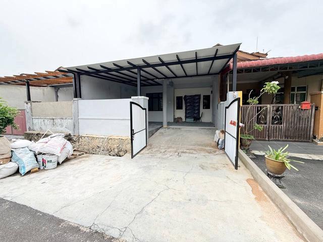 Terraced House for sale in Nilai, Negeri Sembilan