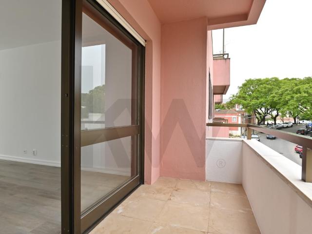 Apartamento alugar em Estrela, Lisboa