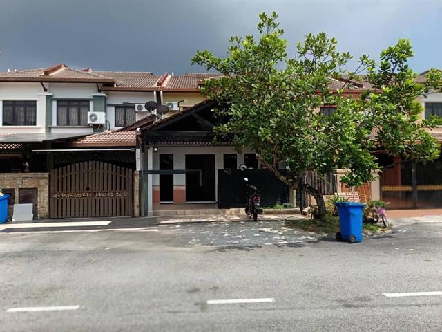 Terraced House for sale in Petaling, Alam Impian