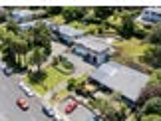 House for sale in Awhitu, Oroua County