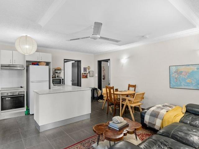 Apartment for sale in Manunda, Cairns