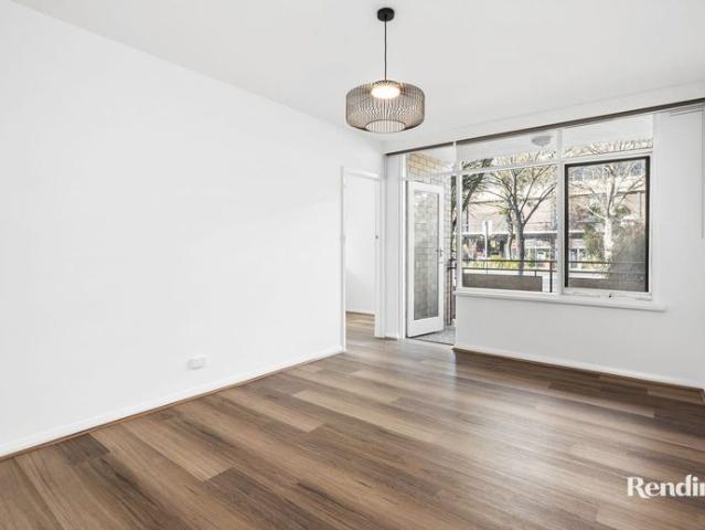 Apartment for rent in Carlton North, Melbourne