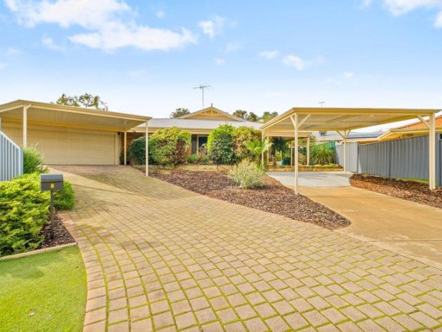 House for sale in Parklands, Western Australia