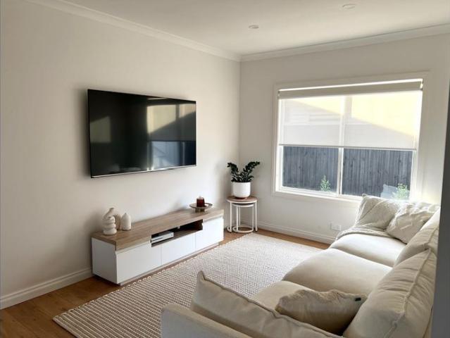 House for rent in St Albans, Melbourne