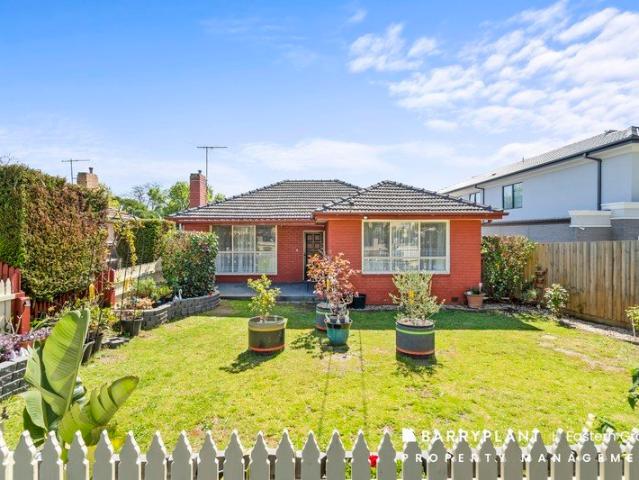 House for rent in Blackburn North, Melbourne