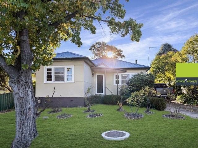 House for sale in Brisbane Grove, New South Wales