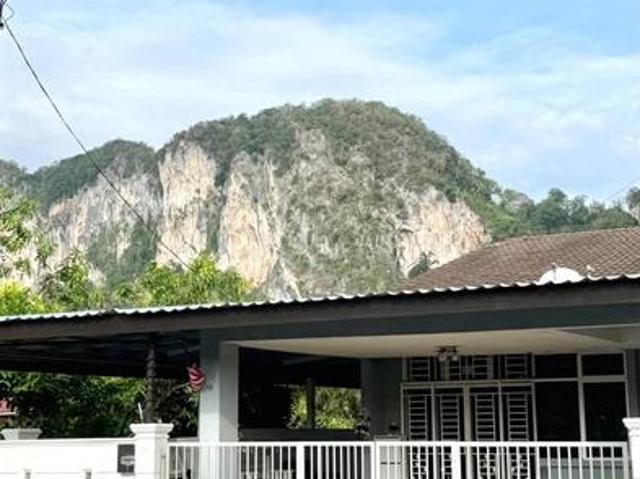 Residential House for sale in Kangar