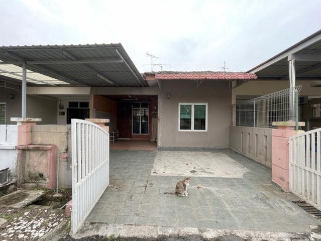 Terraced House for sale in Semabok, Malaka