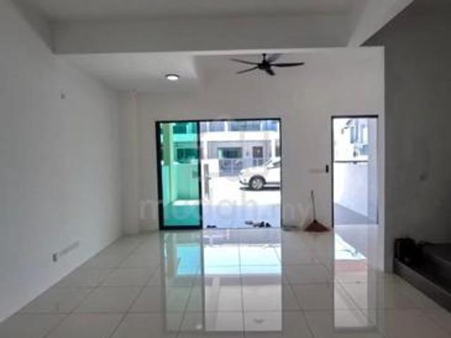 Terraced House for rent in Wellesley, Penang
