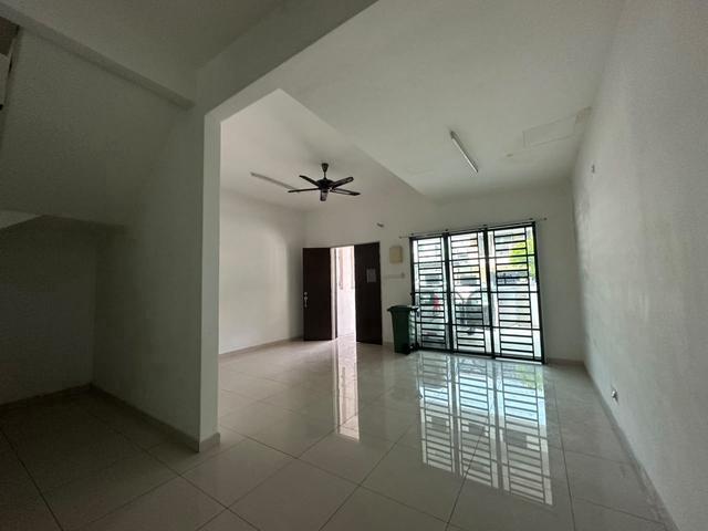 Terraced House for rent in Wellesley, Penang