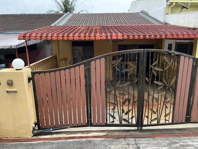 Terraced House for sale in Petaling Jaya, Petaling