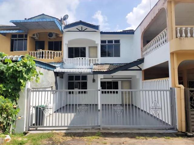 Terraced House for sale in Kluang, Johor