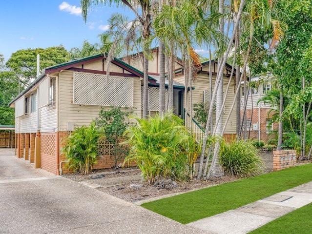 Flat for sale in Toombul, Queensland