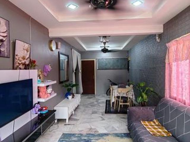 Apartment for sale in Sungai Buloh, Petaling