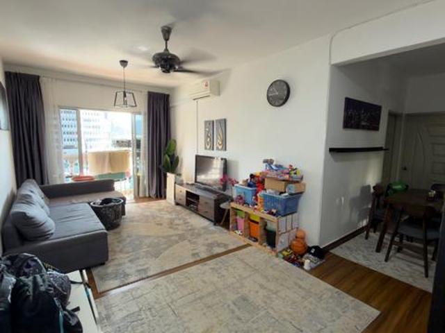 Apartment for sale in Petaling, Damansara Damai