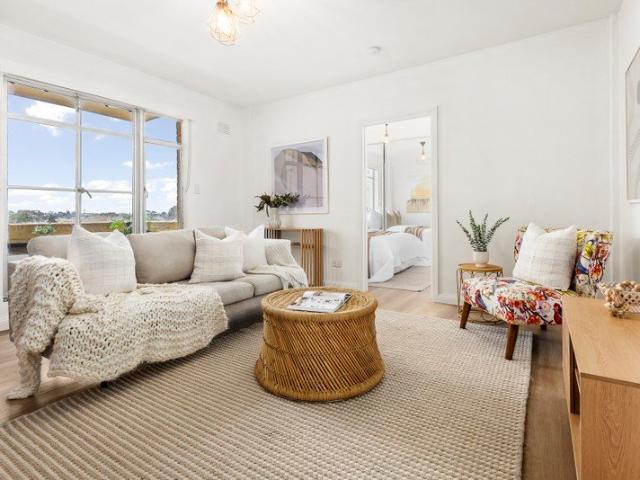Apartment for sale in Camerons Creek, Victoria