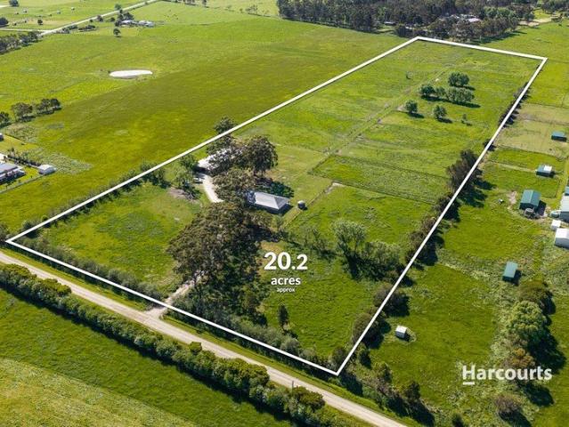 House for sale in Catani, Melbourne