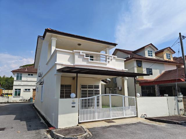 Bungalow for sale in Wellesley, Penang
