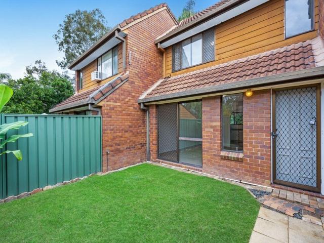 Townhouse for rent in Toombul, Queensland