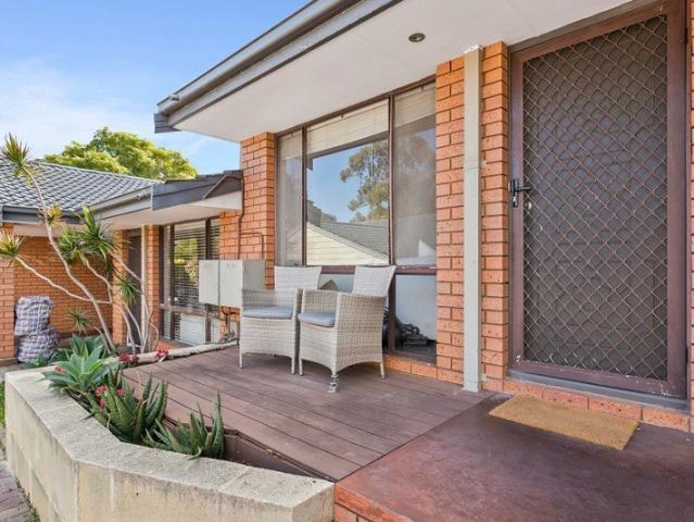 Villa for sale in Stirling, Western Australia