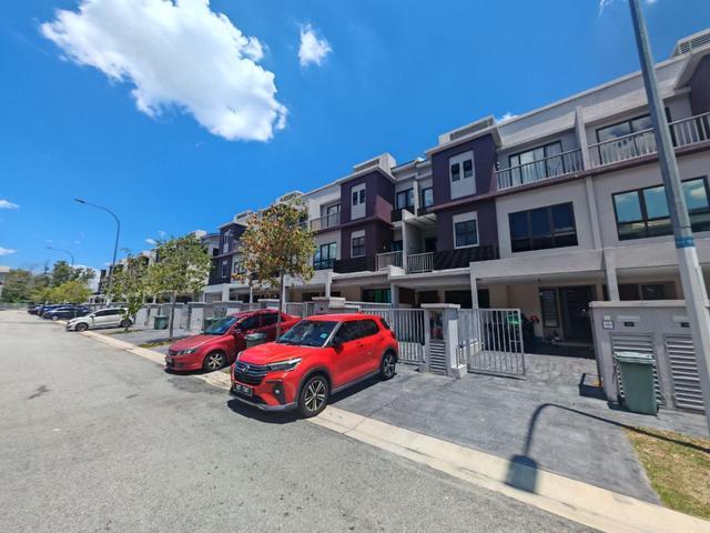 Townhouse for sale in Majlis Perbandaran Kajang, Hulu Langat