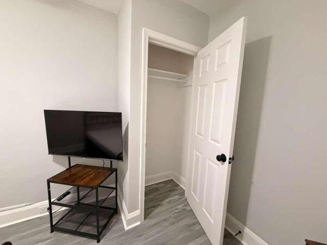 Room for rent in Gibsonton, Maryland