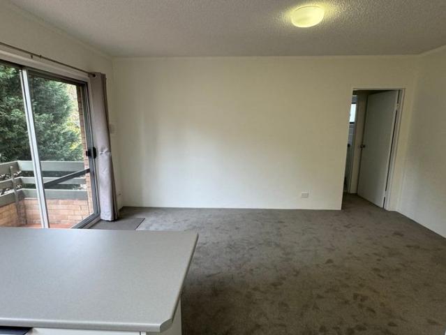 Apartment for rent in Lower North Shore, Sydney