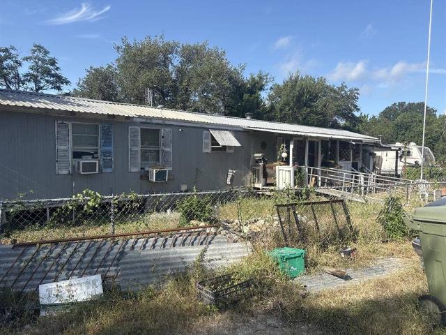 Room for rent in Texas
