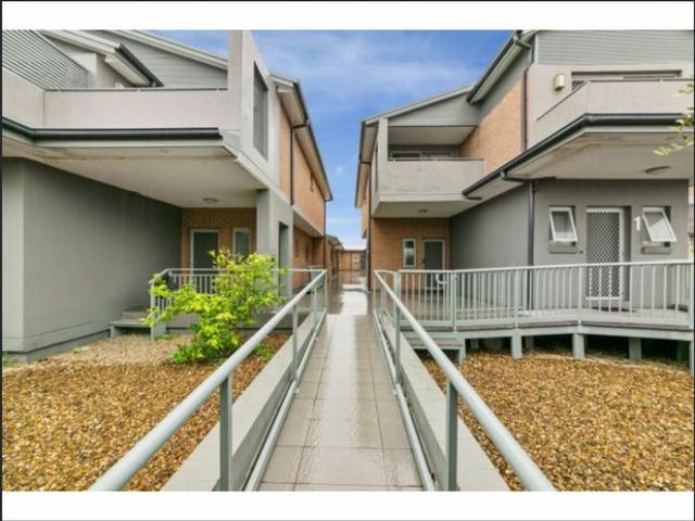 Townhouse for rent in Sydney, New South Wales
