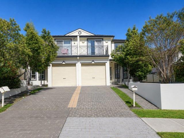 Duplex for rent in Sydney, New South Wales