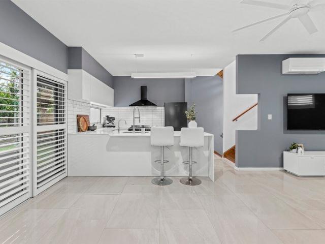 Townhouse for sale in Methul, Queensland