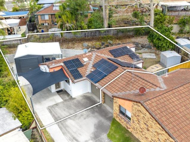 Duplex for sale in Oxenford, Gold Coast City