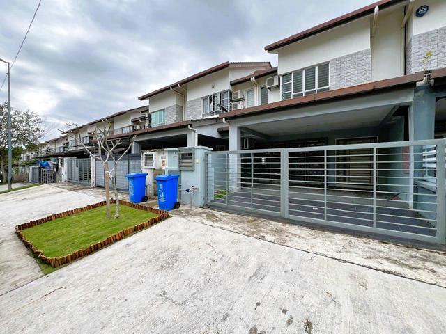 Terraced House for sale in Shah Alam, Petaling