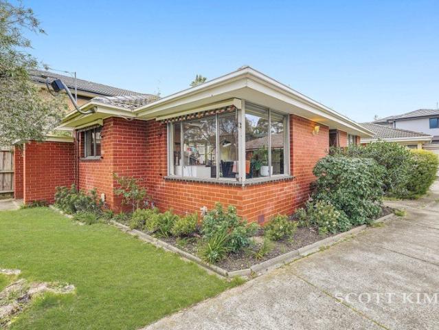 Apartment for sale in Mount Waverley, Melbourne