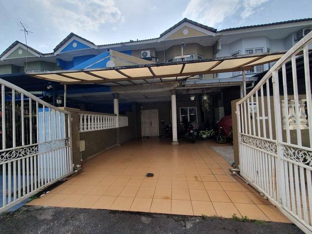 Terraced House for sale in Langat, Selangor