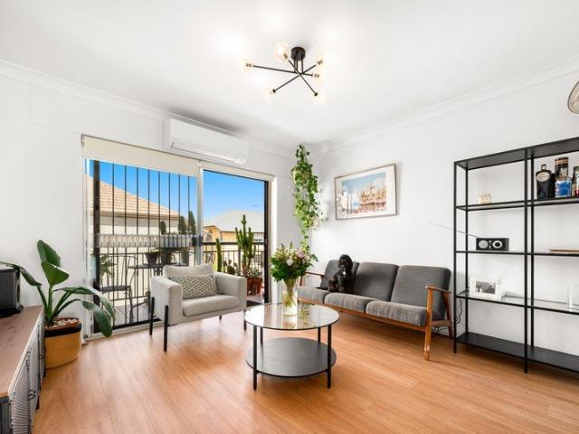 Apartment for rent in Toombul, Queensland