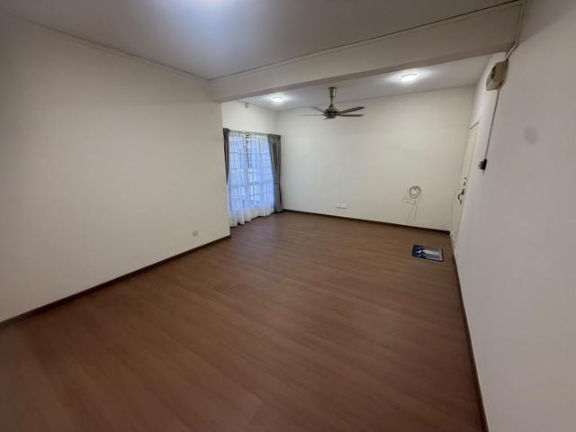 Apartment for rent in Petaling, Damansara Damai