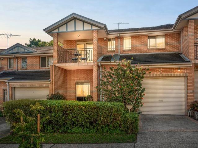 Townhouse for sale in Sydney, New South Wales