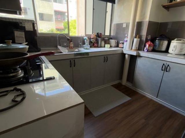 Apartment for sale in Petaling, Damansara Damai