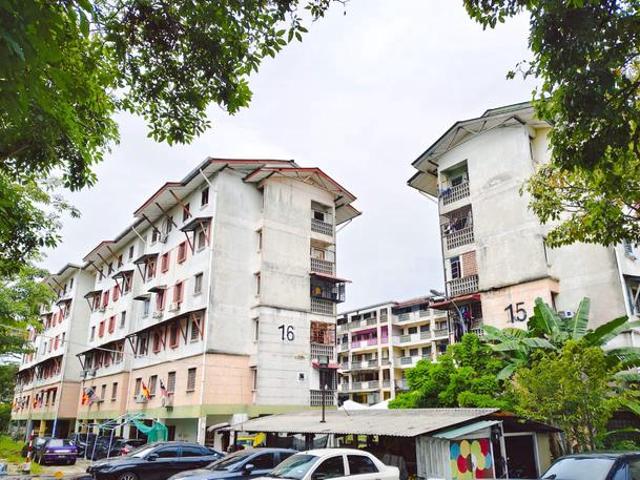 Flat for sale in Shah Alam, Petaling