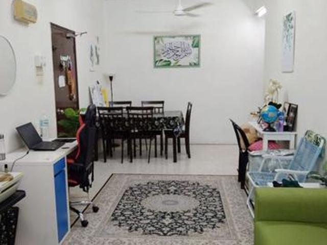 Apartment for sale in Langat, Selangor