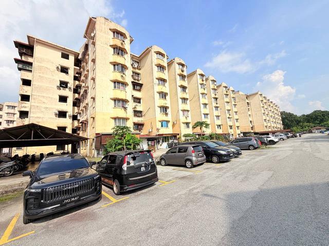 Apartment for sale in Petaling, Alam Impian