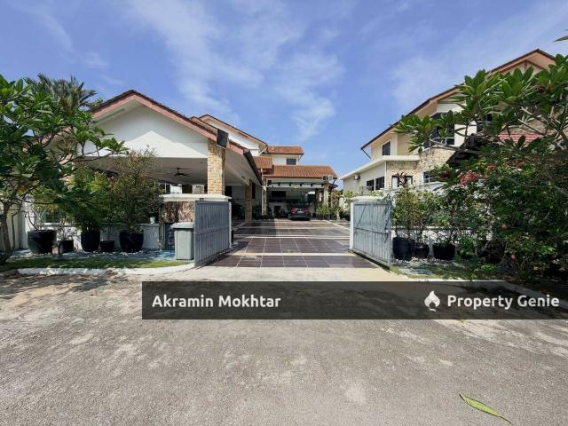 Bungalow for sale in Puncak Pinggiran Putra, Sepang