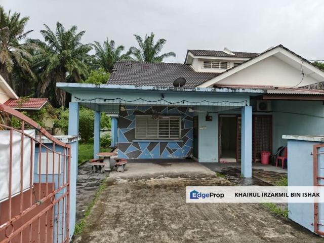 House for sale in Tanjong Sepat, Selangor