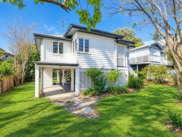 House for rent in St Lucia, Greater Brisbane