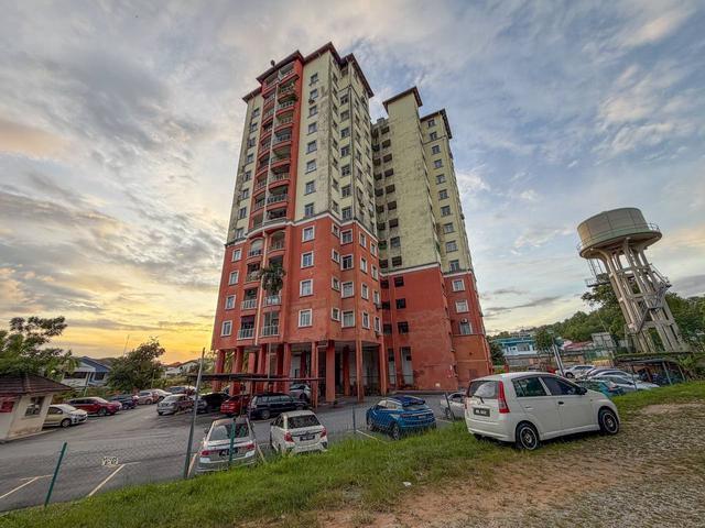 Apartment for sale in Kajang, Langat